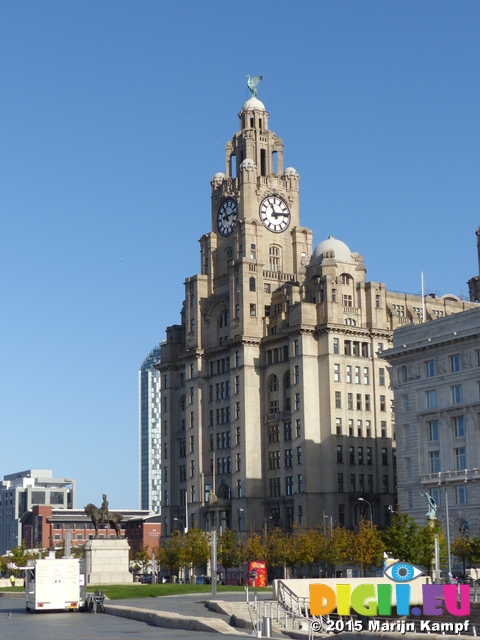 FZ024044 Royal Liver Building, Liverpool